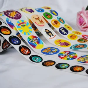 Custom Circle Vinyl Stickers Waterproof Self-Adhesive Logo Labels Printed Roll Paper Kiss Cut Stickers