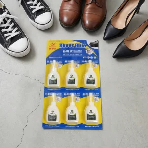 Factory direct Plastic bottled Liquid Adhesive That Bonds Securely to a Variety of Materials Transparent 502